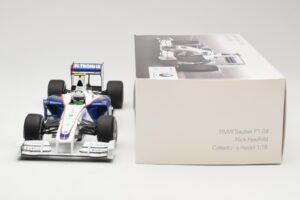 BMW Sauber F1.09 #6 N. Heidfeld Launch Version 2009 Minichamps 1:18 80432154856 メタル - 画像 6/7