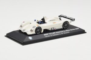 BMW V12 LMR LMP1 #43 B. Auberlen / M. Gounon 24 Hours of Le Mans 2000 Minichamps 1:43 80420018216 メタル - 画像 2/4