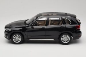 BMW X5 E70 Sapphire Black Paragon 1:18 PA-97071 メタル - 画像 4/8