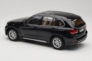 BMW X5 E70 Sapphire Black Paragon 1:18 PA-97071 メタル - 画像 7/8