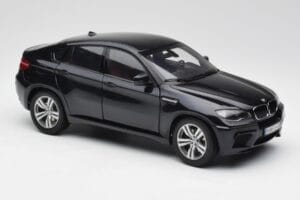 BMW X6 M F86 ブラック Kyosho 1:18 80432157613 メタル - 画像 6/8