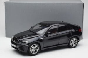 BMW X6 M F86 ブラック Kyosho 1:18 80432157613 メタル - 画像 8/8