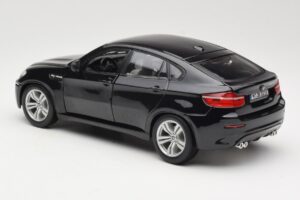 BMW X6 M E71 ブラック Bburago 1:18 18-12081 メタル - 画像 7/8