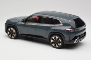 BMW XM G09 Isle of Man Green Minichamps 1:18 110023300 メタル - 画像 7/8
