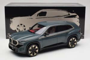 BMW XM G09 Isle of Man Green Minichamps 1:18 110023300 メタル - 画像 8/8