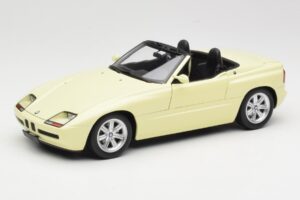 BMW Z1 イエロー Minichamps 1:18 180020104 メタル