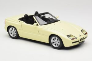 BMW Z1 イエロー Minichamps 1:18 180020104 メタル - 画像 6/8