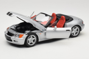 BMW Z3 カブリオレ シルバー UT Models 1:18 20402 メタル - 画像 2/8