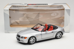 BMW Z3 カブリオレ シルバー UT Models 1:18 20402 メタル - 画像 8/8