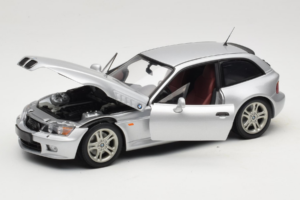 BMW Z3 クーペ 2.8 シルバー UT Models 1:18 20421 メタル - 画像 2/8