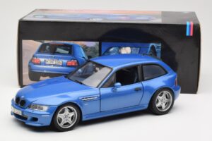 BMW Z3 M Coupe E36/8 ブラック UT Models 1:18 80439422194 メタル - 画像 8/8