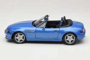 BMW Z3 M Roadster ブルー ディーラー エディション UT Models 1:18 80439422939 メタル - 画像 4/8