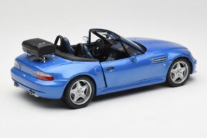 BMW Z3 M Roadster ラゲッジラック付き ブルーメタリック UT Models 1:18 20416 メタル - 画像 3/8