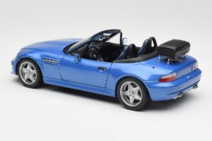 BMW Z3 M Roadster ラゲッジラック付き ブルーメタリック UT Models 1:18 20416 メタル - 画像 7/8