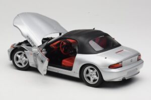 BMW Z3 Roadster 1.8 シルバー UT Models 1:18 20404 メタル - 画像 5/8