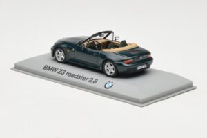 BMW Z3 Roadster 2.8 ダークグリーン Minichamps 1:43 80429421514 メタル - 画像 3/4
