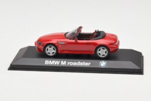 BMW Z3 Roadster 2.8 レッド Minichamps 1:43 BMW004 メタル