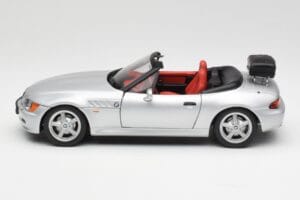 BMW Z3 Roadster ラゲッジラック付き シルバー UT Models 1:18 20407 メタル - 画像 4/8