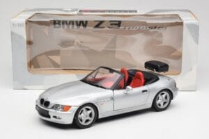BMW Z3 Roadster ラゲッジラック付き シルバー UT Models 1:18 20407 メタル - 画像 8/8
