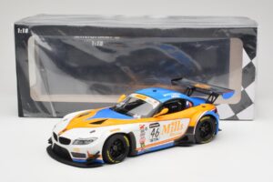 BMW Z4 E89 GT3 #46 Mills Racing M. Wittmer / A. Mills Pirelli World Challenge Sprint X-Series 2016 Minichamps 1:18 151162346  - 画像 6/6