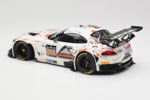 BMW Z4 E89 GT3 #888 Triple Eight Racing L. Mowle / J. Ratcliffe 24 Hours of Spa 2015 Minichamps 1:18 151152388 メタル - 画像 5/6
