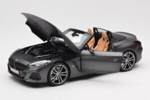BMW Z4 G29 グレーメタリック Norev 1:18 183270 メタル - 画像 2/8