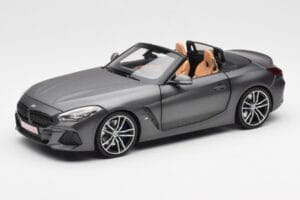 BMW Z4 G29 グレーメタリック Norev 1:18 183270 メタル
