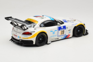 BMW Z4 GT3 #19 Team Schubert J. Muller / D. Muller ADAC 24 Hours Nurburgring 2012 Minichamps 1:18 151122319 メタル - 画像 2/6