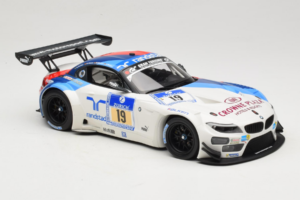 BMW Z4 GT3 #19 Team Schubert J. Muller / D. Muller ADAC 24 Hours Nurburgring 2013 Minichamps 1:18 151132319 メタル - 画像 4/6