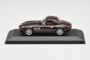 BMW Z8 ブラウン ハードトップ Minichamps 1:43 BMW019 メタル