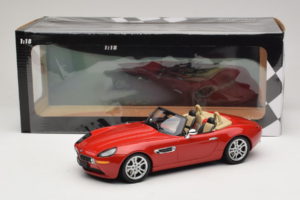 BMW Z8 レッド Minichamps 1:18 155024230 メタル - 画像 6/6