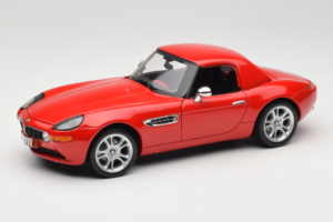 BMW Z8 レッド Kyosho 1:18 80439411730 メタル - 画像 3/9