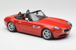 BMW Z8 E52 レッドメタリック Bburago 1:18 18-12032 メタル - 画像 6/8
