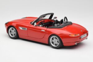 BMW Z8 E52 レッドメタリック Bburago 1:18 18-12032 メタル - 画像 7/8