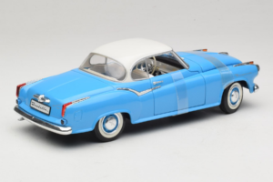 Borgward Isabella Coupe ブルー Revell 1:18 08859-P1 メタル - 画像 2/6