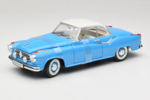 Borgward Isabella Coupe ブルー Revell 1:18 08859-P1 メタル