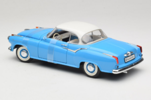 Borgward Isabella Coupe ブルー Revell 1:18 08859-P1 メタル - 画像 5/6