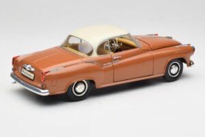Borgward Isabella Coupe ブロンズ ホワイト Revell 1:18 08982 メタル - 画像 3/8