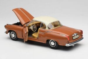 Borgward Isabella Coupe ブロンズ ホワイト Revell 1:18 08982 メタル - 画像 8/8