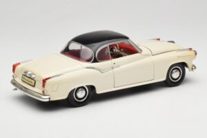 Borgward Isabella クーペ ホワイト Revell 1:18 08859 メタル - 画像 3/8