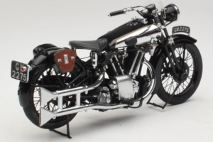 Brough Superior SS 100 T. E. Lawrence Minichamps 1:18 122135500 メタル - 画像 2/6