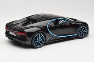 Bugatti Chiron ブラック & ブルー Bburago 1:18 18-11040BK メタル - 画像 3/8