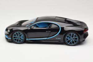 Bugatti Chiron ブラック & ブルー Bburago 1:18 18-11040BK メタル - 画像 4/8