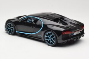 Bugatti Chiron ブラック & ブルー Bburago 1:18 18-11040BK メタル - 画像 7/8