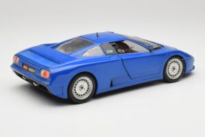 Bugatti EB110 ダークブルー Bburago 1:18 3035-DB メタル - 画像 3/8