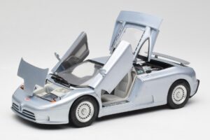 Bugatti EB110 SS シルバー Anson 1:18 30303-W-M2 メタル - 画像 2/8