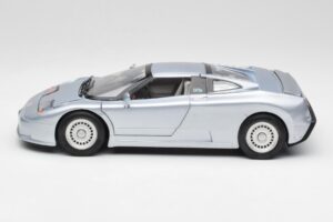 Bugatti EB110 SS シルバー Anson 1:18 30303-W-M2 メタル - 画像 4/8