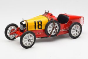 Bugatti T35 National Colors Spain CMC 1:18 M-100-B-016 メタル