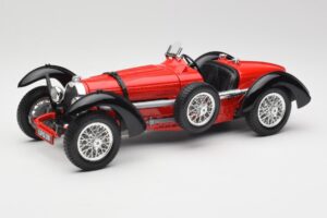 Bugatti Type 55 レッド Bburago 1:18 3009 メタル