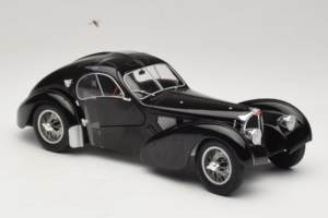 Bugatti Type 57 SC Atlantic ブラック Solido 1:18 S1802101 メタル - 画像 4/6